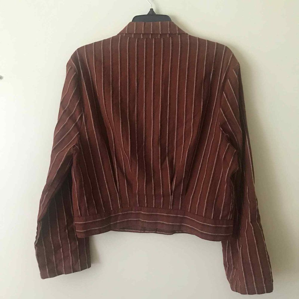 Mittoshop Blazer Womens Small Brown Striped Cropped Roll Tab Sleeve Boxy Fit - Picture 14 of 14